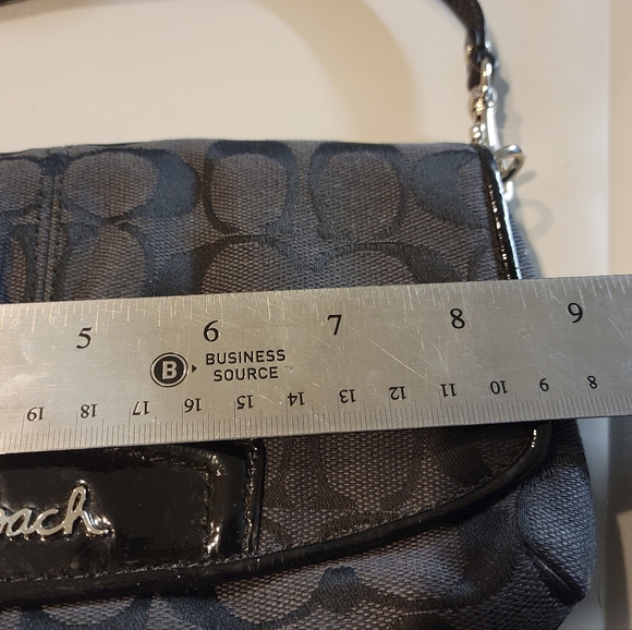 Black Coach Clutch/Wristlet - Picture 2 of 8